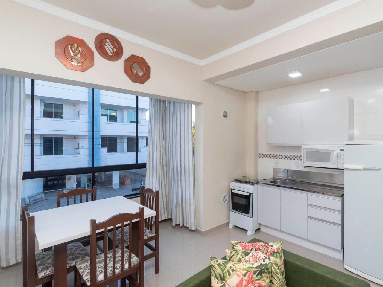 Apartamento Economico Para 4 Pessoas Em Бомбіняс Екстер'єр фото